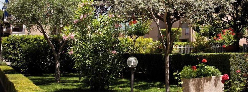 Hotel Vignola Assisi Exterior photo