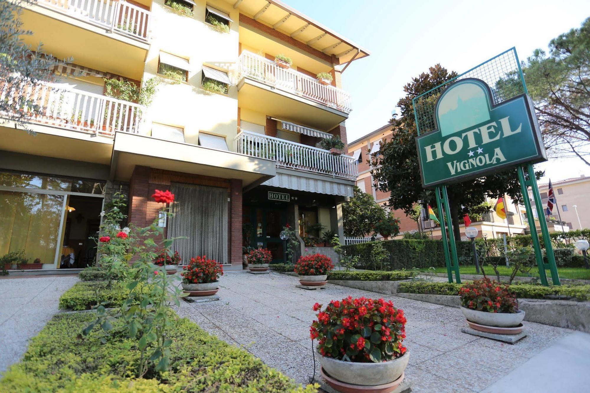 Hotel Vignola Assisi Exterior photo